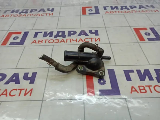 Фланец системы охлаждения Mazda 3 Z6011517ZB