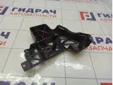 Кронштейн бампера переднего правый Mazda 3 BR5S502A1
