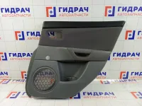 Обшивка двери задней правой Mazda 3 BP4K68520