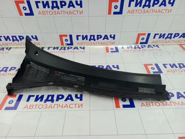 Решетка под лобовое стекло (Жабо) правая Mazda 3 BP4K507R1