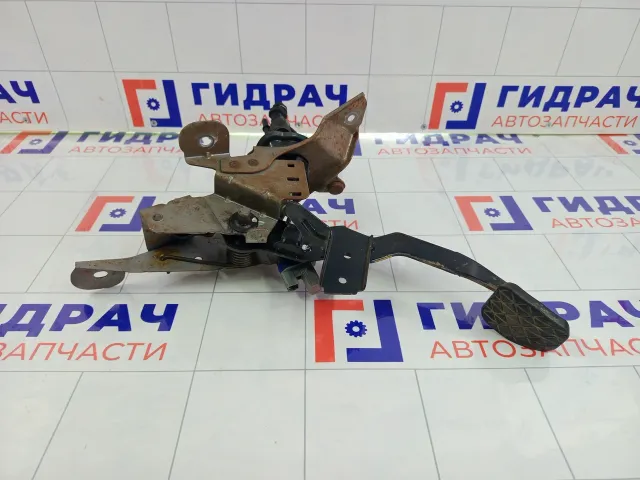 Педаль сцепления Mazda 3 BP4L41300C