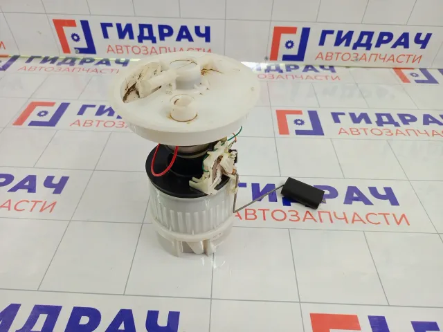 Насос топливный электрический Mazda 3 ZY081335XF