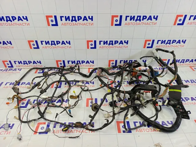 Проводка (коса) салонная в торпедо Mazda 3 BS4L67050D