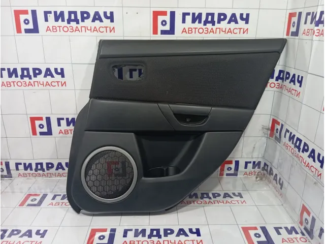 Обшивка двери задней правой Mazda 3 BS3H6852YB02