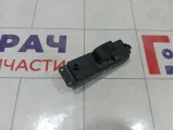 Кнопка стеклоподъемника заднего левого Mazda 3 BS3F66380