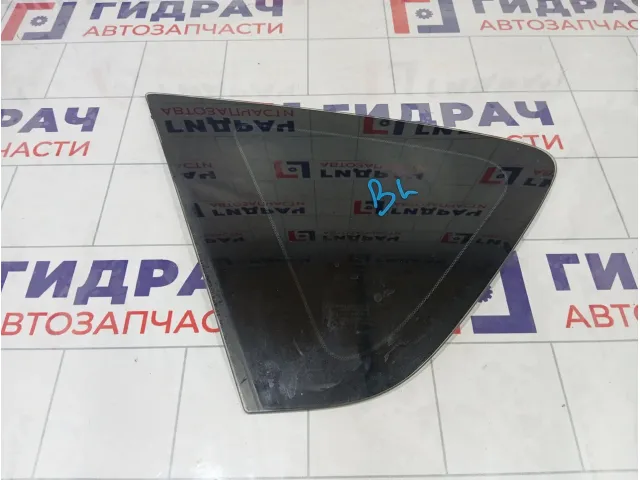 Стекло кузовное глухое (форточка) заднее левое Mazda 3 BP4K63950B