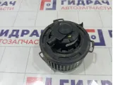 Моторчик отопителя (печки) Mazda 3 BP4K61B10