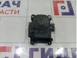 Моторчик заслонки отопителя (печки) Mazda 3