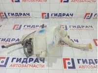 Бачок омывателя стекла Mazda 3 BP4L67481B