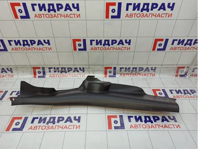 Обшивка стойки задней левой нижняя Mazda 3 BP4K68770D02