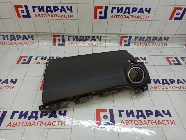 Накладка торпедо правая Mazda 3 BP4K6035XE