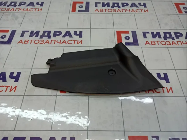 Накладка консоли левая Mazda 3 BP4K64241D02