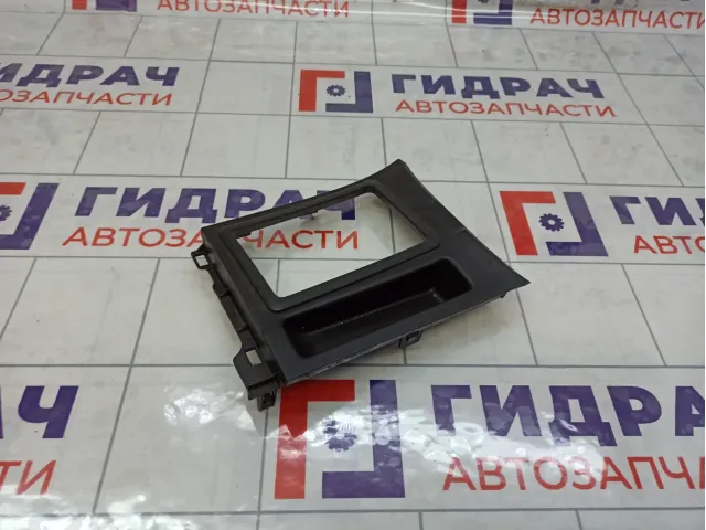 Накладка консоли Mazda 3 BP4N64340A