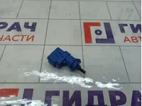 Датчик включения стоп сигнала Mazda 3 BP4K66490A