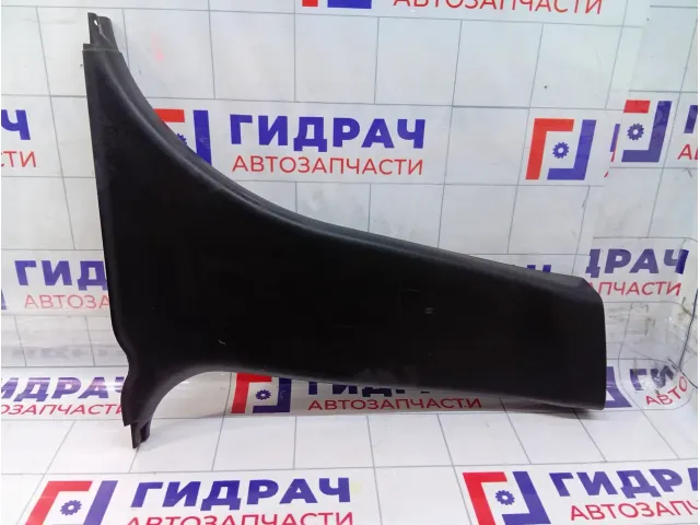Обшивка стойки средней правой нижняя Mazda 3 BP4K68220F02