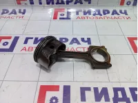 Поршень с шатуном Mazda 3 LFY511010