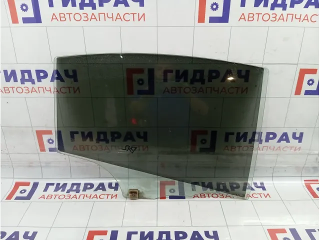 Стекло двери задней правой Mazda 3