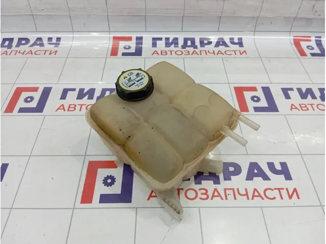Бачок расширительный Mazda 3 LF5015350C