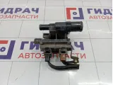 Клапан электромагнитный Mazda 3 LF8218740