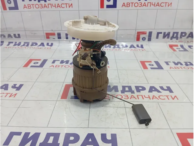 Насос топливный Mazda 3 ZY081335XF