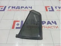 Стекло кузовное глухое (форточка) заднее правое Mazda 3 BN8V72661A