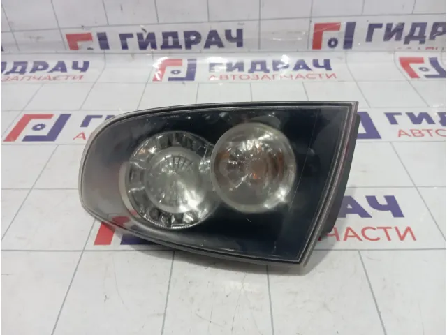 Фонарь задний наружный правый Mazda 3 BS4J51150B