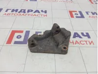 Кронштейн двигателя правый Mazda 3