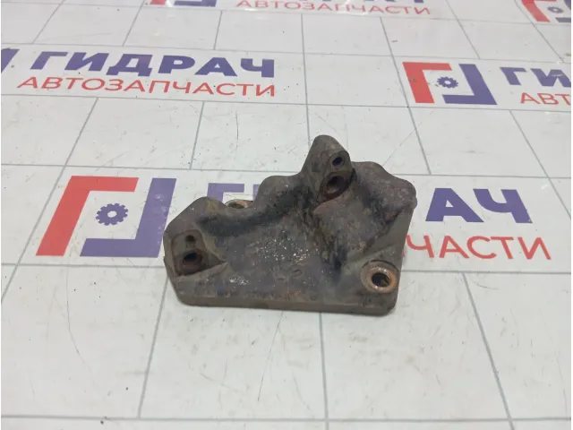 Кронштейн двигателя правый Mazda 3