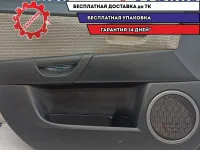 Обшивка двери передней левой Mazda Mazda3 (BK) BS3H-68-45YD-34. Потертость.