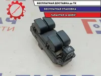 Блок управления стеклоподъемниками Mazda Mazda3 (BK) BS3E-66-350A.