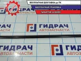 Накладка стекла переднего правого Mazda Mazda3 (BK) BP4K-50-640E. Дефект креплений.