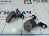 Петли двери задней правой Mazda Mazda3 (BK) . Комплект.
