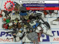 Фишка разъем Mazda Mazda3 (BK) .