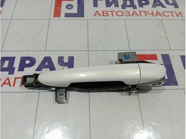 Ручка двери наружная задняя левая Mazda 3