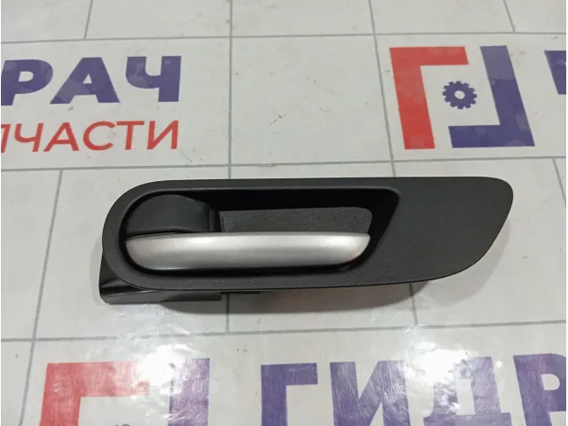 Ручка двери внутренняя передняя левая Mazda 3 BBM559330C02