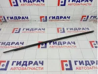 Накладка стекла переднего левого Mazda 3 BBM450650E