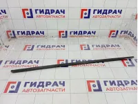 Накладка стекла переднего правого Mazda 3 BBM450640E