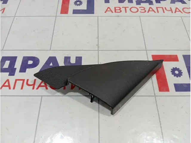 Крышка зеркала внутренняя правая Mazda 3 BBM269111C