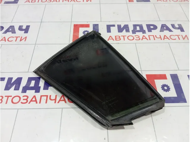 Стекло двери задней правой Mazda 3 BBP372661