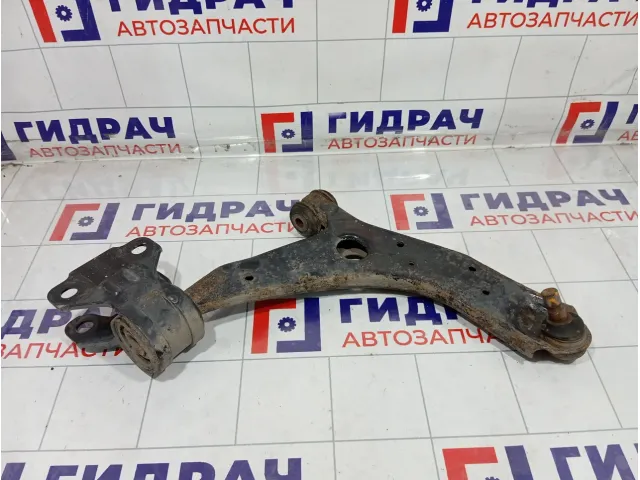 Рычаг передний правый Mazda 3 BBM234300A