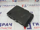 Крышка аккумулятора (АКБ) Mazda 3 LF3T18593