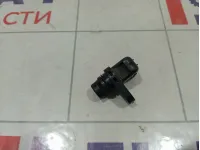 Датчик положения коленвала Mazda 3 J5T30471