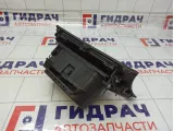 Подстаканник Mazda 3 BBP36443YE