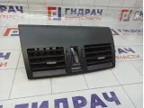 Дефлектор воздушный центральный Mazda 3 BHB655210A