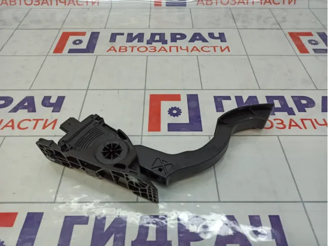 Педаль газа Mazda 3 BBM241600A