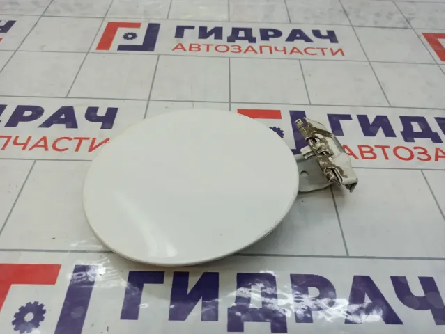 Лючок бензобака Mazda 3 BBM442410