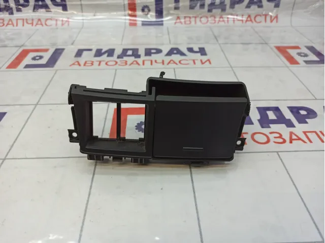 Пепельница передняя Mazda 3 BGW164360