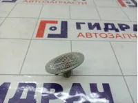 Повторитель на крыло Mazda 3 GJ6A51120C