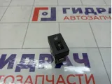 Кнопка обогрева сидений правая Mazda 3 BBM366420