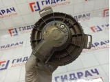 Моторчик отопителя (печки) Mazda 3 BBP261B10